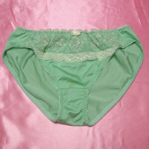 34☆☆Lサイズ☆ティーンズツルツルショーツ