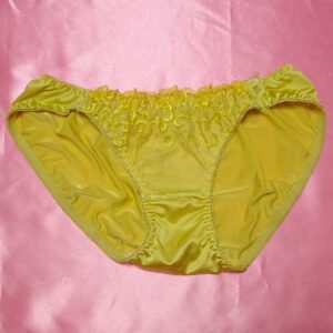 41☆☆Mサイズ☆ティーンズツルツルショーツ