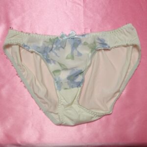 43☆☆Mサイズ☆ティーンズツルツルショーツ