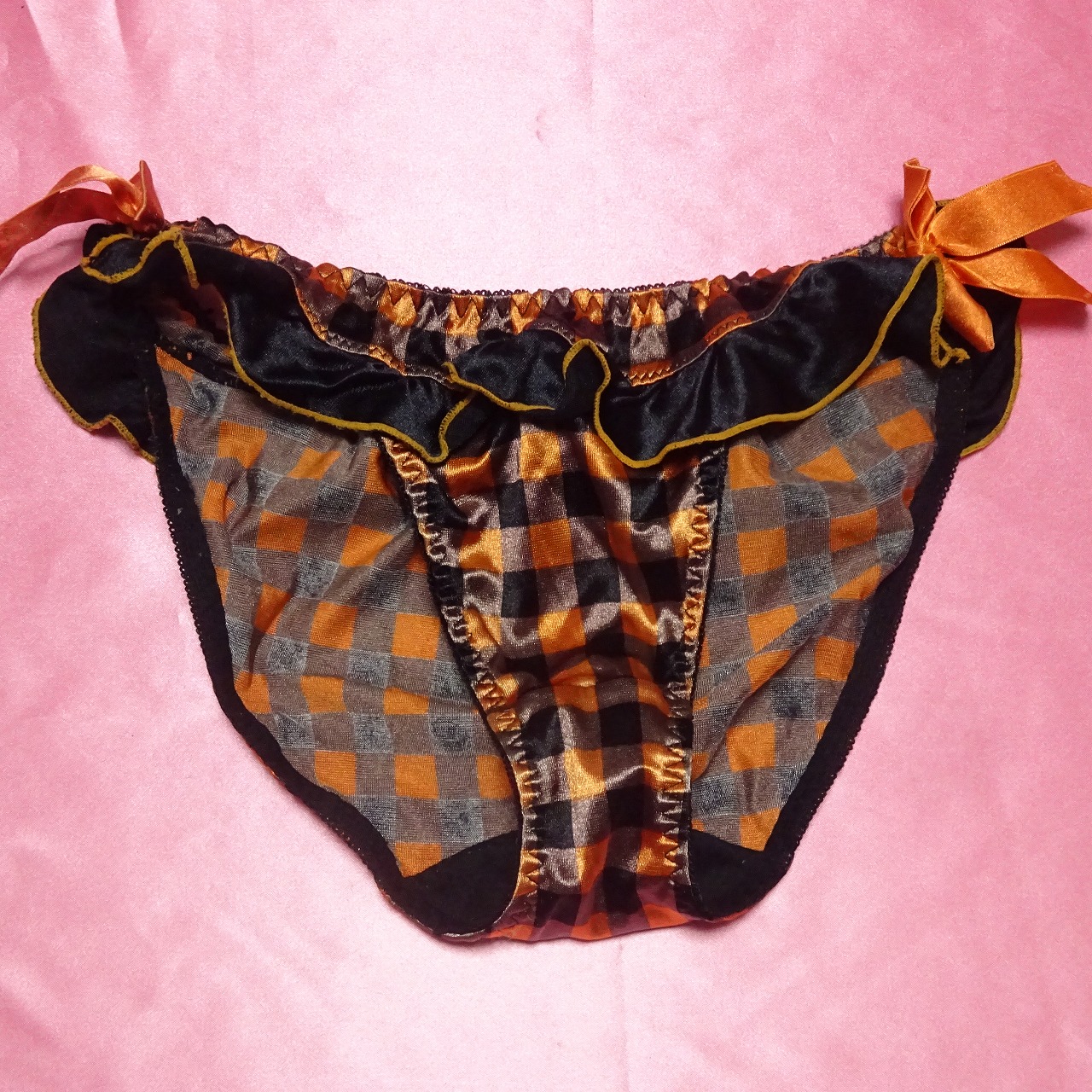 156☆エメフィール☆ツルツルショーツ☆Sサイズ☆黒オレンジ☆チェック柄|大人USEDインナー SELECT INNER MARKET