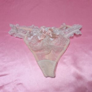 332☆レースリボン☆Ｔバック☆Ｍサイズ☆大人USEDインナー SELECT INNER MARKET