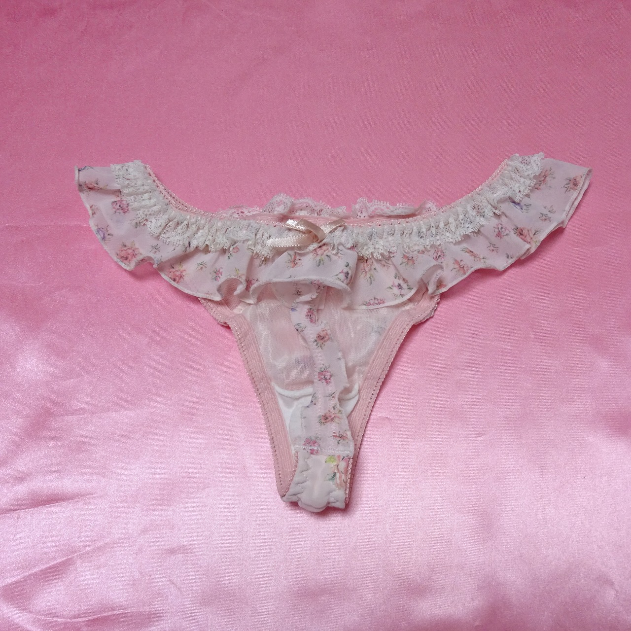 333☆レースリボン☆Tバック☆Mサイズ☆大人USEDインナー SELECT INNER MARKET - 画像 (2)