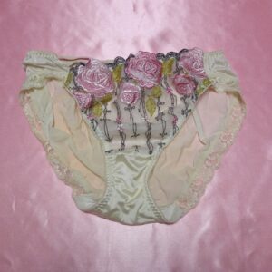 453 サルート Lサイズ パンティ 中古 刺繡 花