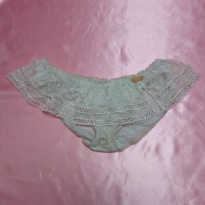 467 wacoal アンフィ Mサイズ ひらひら レース   パンティ