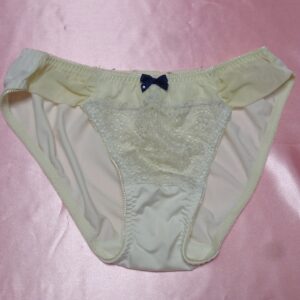 537☆ アンフィ Mサイズ ☆ティーンズ パンティ ☆大人USEDインナー SELECT INNER MARKE