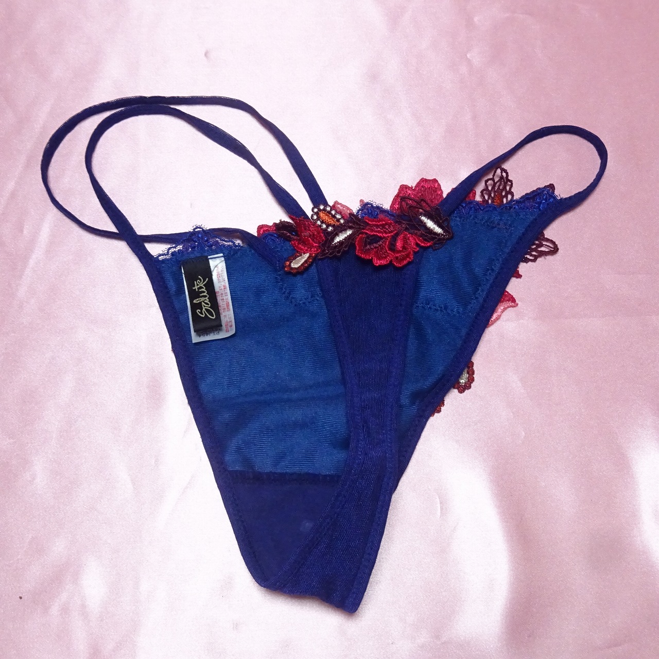 523☆ サルート Mサイズ ☆ティーンズ Tバック ☆大人USEDインナー SELECT INNER MARKET - 画像 (3)