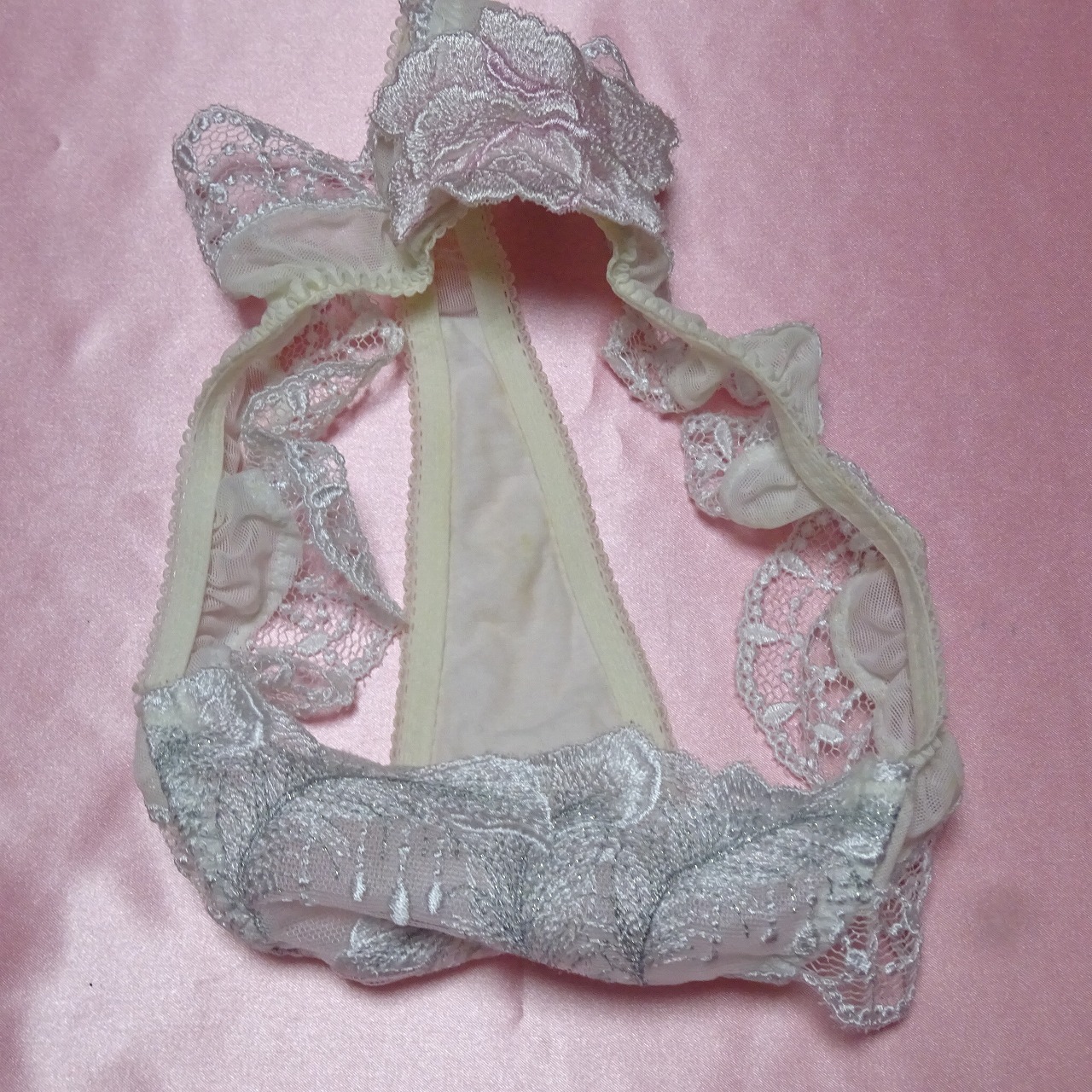 549☆ サルート Mサイズ ☆ティーンズ Tバック ☆大人USEDインナー SELECT INNER MARKE - 画像 (3)