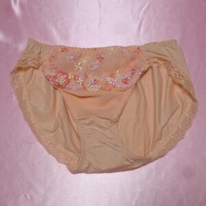 624☆ トリンプ Mサイズ ☆ティーンズ ツルツルショーツ ☆