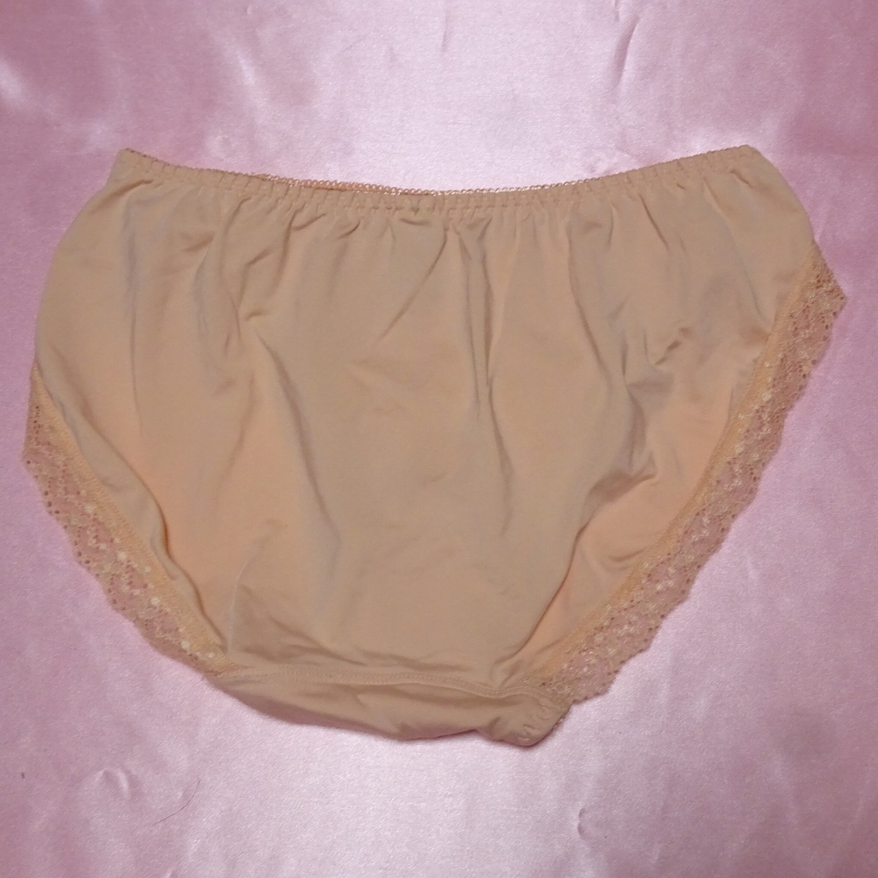 624☆ トリンプ Mサイズ ☆ティーンズ ツルツルショーツ ☆ - 画像 (2)