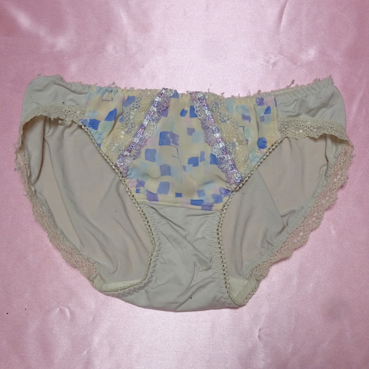 626☆ トリンプ Mサイズ ☆ティーンズ ツルツルショーツ ☆