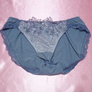671☆  tutuanna ツルツルショーツ Mサイズ ☆
