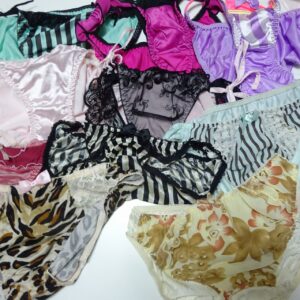 566☆ ギャル系ツルツルショーツ 10枚セット ☆ティーンズ ツルツルショーツ ☆大人USEDインナー SELECT INNER MARKE